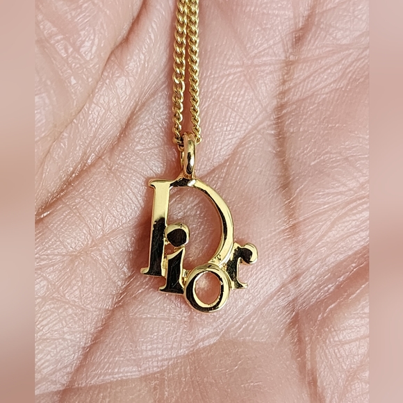 DIOR NECKLACE - Picture 1 of 7